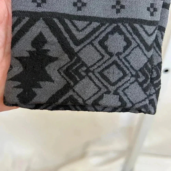 2/$30 Pink Republic Size Medium Fleece Insulated Leggings Girls Comfy Outdoors - Picture 10 of 10